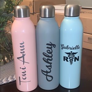 Customizable water bottles